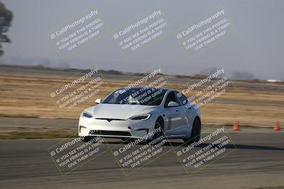 media/Dec-16-2023-Speed Ventures (Sat) [[975eaa35b2]]/Around the Pits/